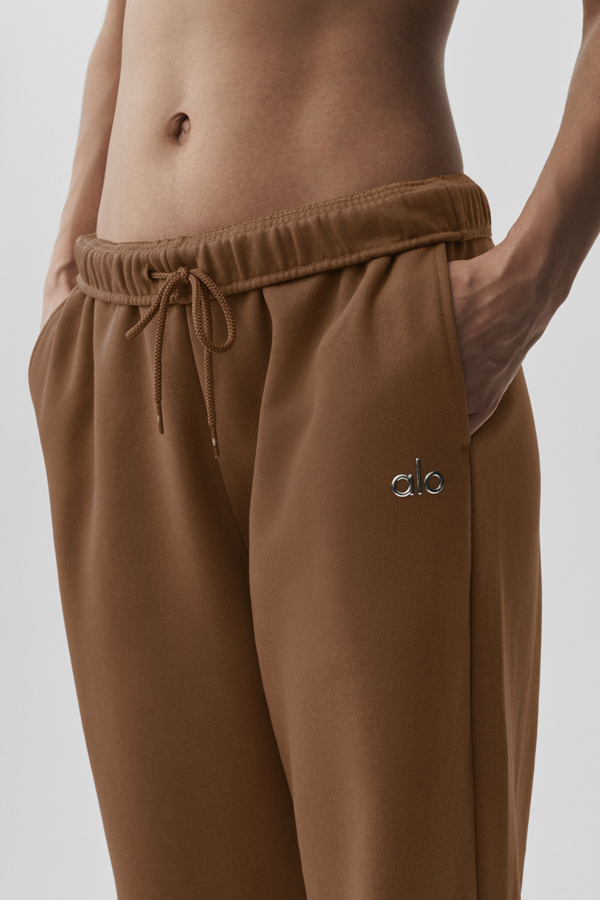 Accolade Straight Leg Sweatpant - Sun Kissed Brown