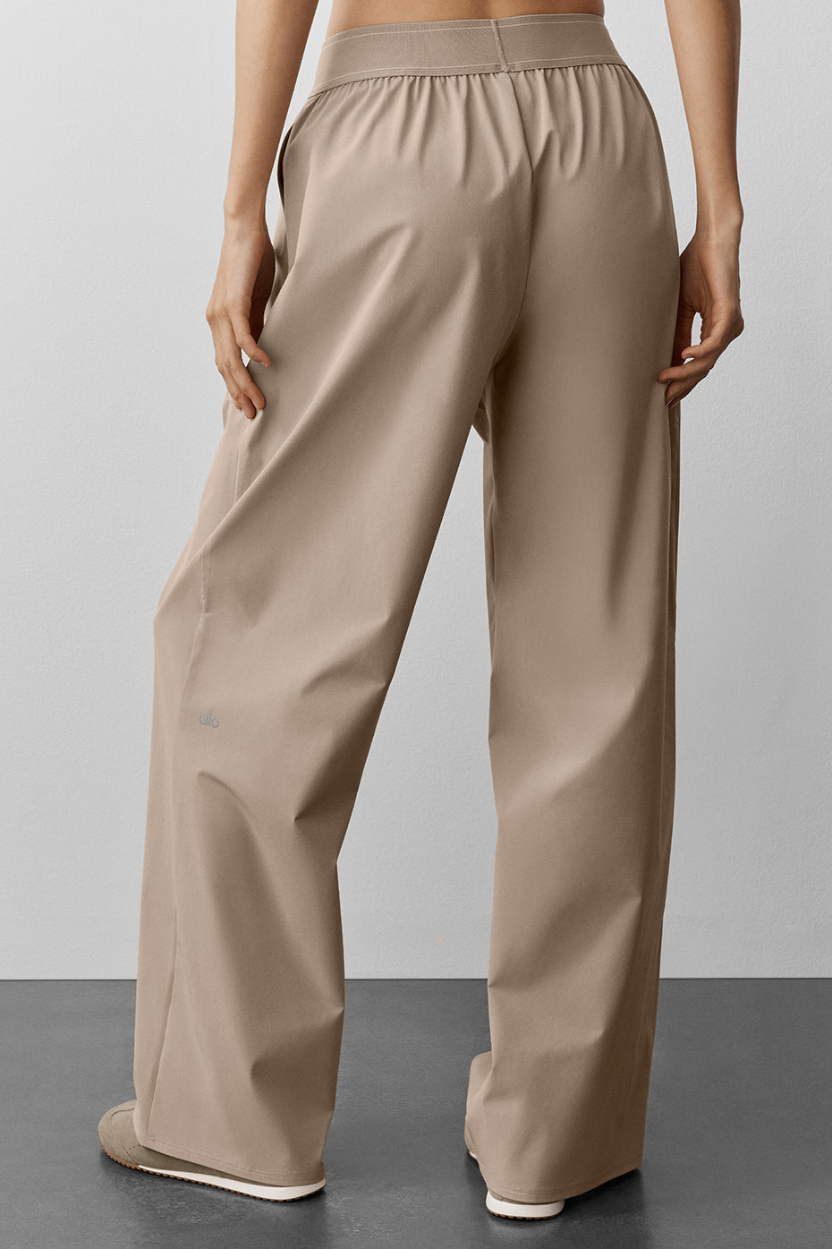 Suit Up Trouser (Regular) - Gravel