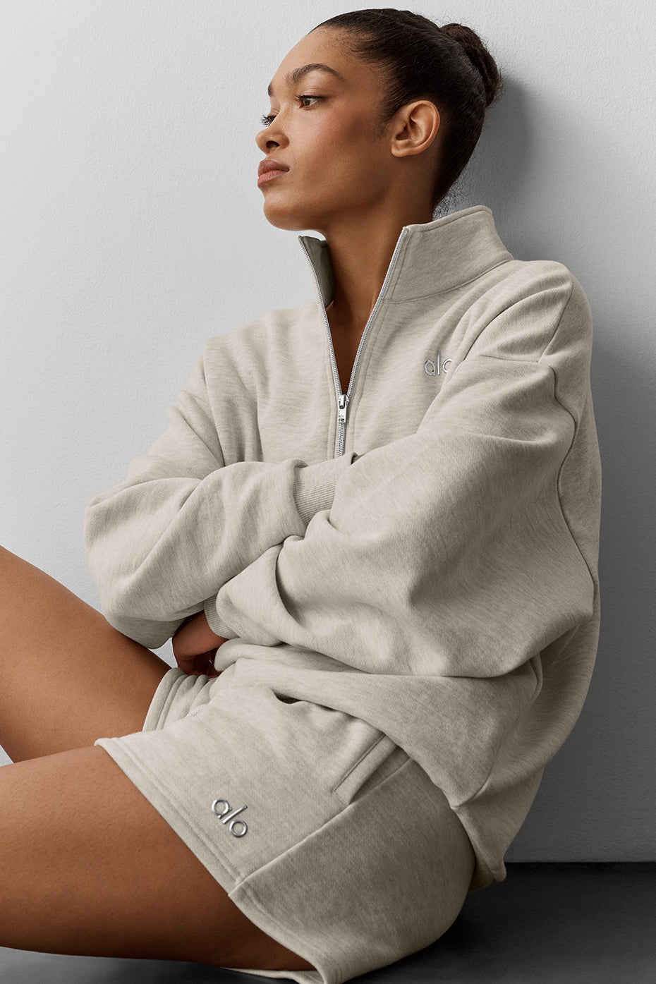 Accolade Short - Oatmeal Heather