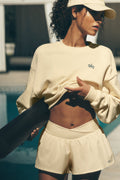 V-Cute Running Short - Candlelight Yellow